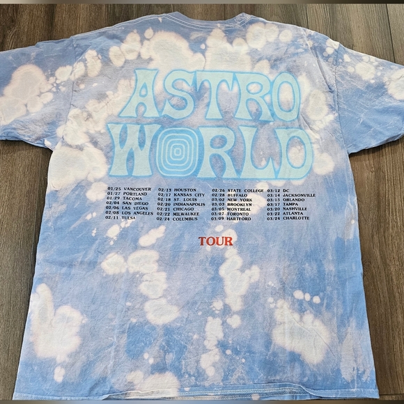 Travis Scott Astroworld 2019 Tour Men's L Tee - Picture 2 of 2